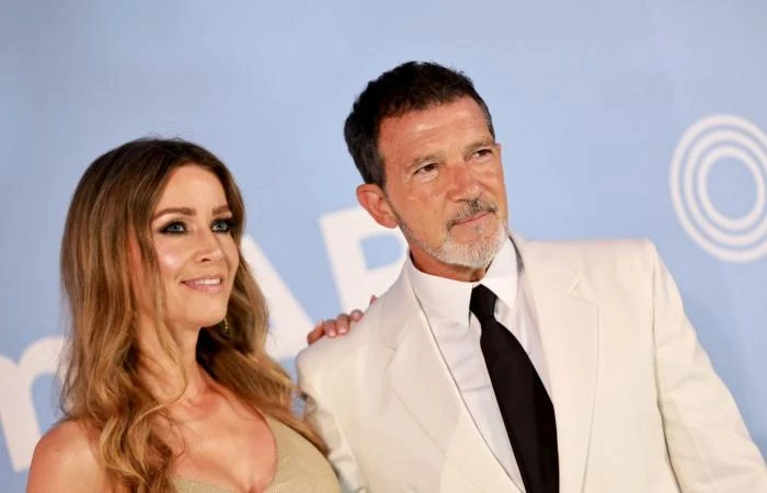 في حدث خيري اجتمع فيه نخبة من نجوم الفن حول العالم، يقام حاليا حفل أمفار على هامش مهرجان فينيسيا السينمائي الدولي 2024 أمفار فينيسيا في . نجوم الفن