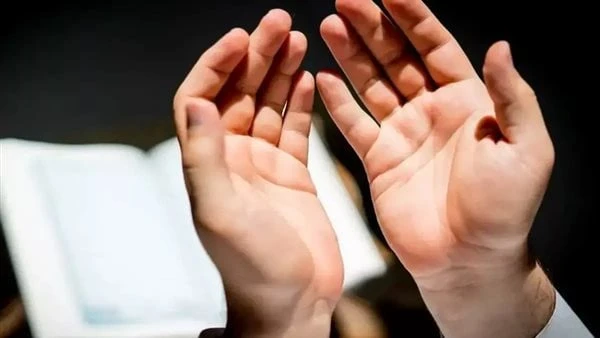 دعاء المولد النبوي.. تعرف على أفضل الكلمات في هذه الذكرى العطرةيستحب لكل مسلم أن يردد دعاء المولد النبوي الشريف، ويستغل هذه المناسبة العطرة وأن يعبر