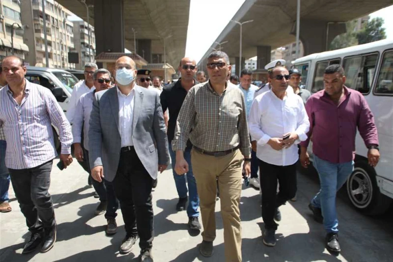 محافظ الجيزة يتابع سير العمل بموقف المريوطية الجديد قام المهندس عادل النجار محافظ، اليوم الثلاثاء، بجولة تفقدية لمتابعة إنتظام العمل بموقف المريوطية