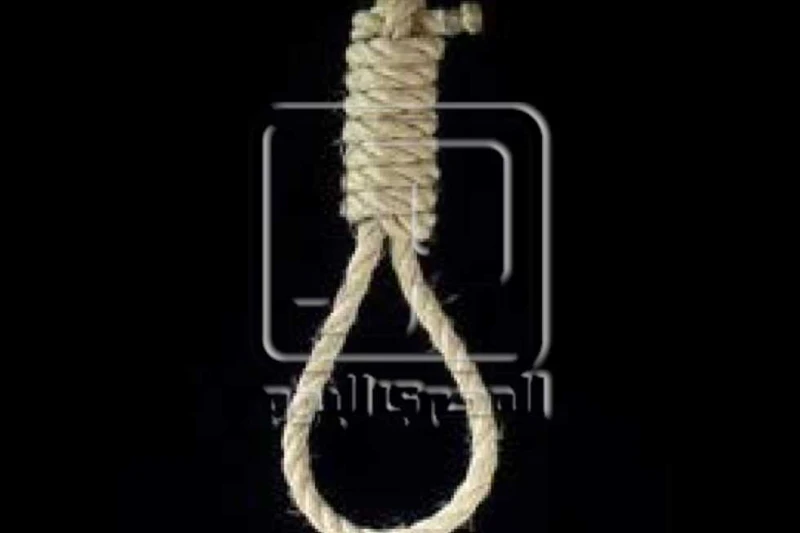 الإعدام لعاطلين قتلا عاملا بسبب الخلاف علي التنقيب عن الذهب في أسوان قضت محكمة جنايات أسوان الدائرة الثانية بالحكم بالإعدام غيابيا على عاطلين، لقيامهما بقتل عامل للخلاف على أولوية 