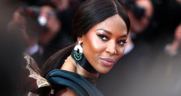 مشادة علنية بين نعومي كامبل ورئيسة تحرير مجلة عريقة تعرف على التالي مشادة علنية بين نعومي كامبل ورئيسة تحرير مجلة عريقة، متابعة بتجرد حصد موقف بين