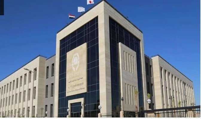 إدراج 12 عالما بالجامعة المصرية اليابانية بقائمة ستانفورد السنويةأعلنت وحدة التصنيف بالجامعة المصرية اليابانية للعلوم والتكنولوجيا عن إدراج 12 من