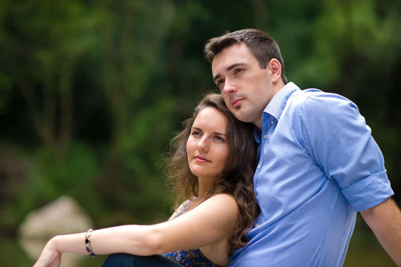 رواية تالا المراد كاملة وحصرية بقلم عائشة الكيلاني تالا اسمعني انا والله تالا بانهيار: اسمع اي و زفت اي هااا عايزني اسمع اي انك واقفت وراه سندت ايديها على كتفه: لا يا روحي هو مش خا