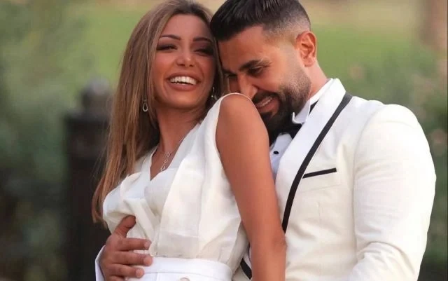 أحمد سعد يكشف تفاصيل عودته لعلياء بسيوني: مخطوبين افاق عربية - فاجأ الفنان أحمد سعد بإعلان عودته إلى زوجته السابقة علياء بسيوني بعد عام من طلاقهما،