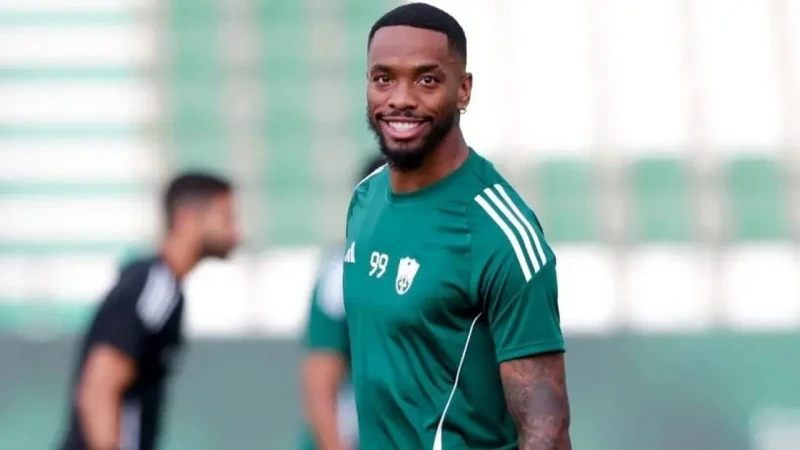 -إيفان توني: أريد رد الجميل لجماهير الأهلي لثقتهم بي .. أبدى الإنجليزي إيفان توني المهاجم الجديد للنادي الأهلي سعادته بالانضمام لصفوف الراقي خلال فترة الانتقالات الصيفية الماضية . 