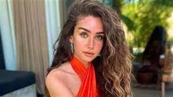 هنا الزاهد بطلة الشاطر ل أمير كرارة.. اعرف تفاصيل تعرف على التالي هنا الزاهد بطلة الشاطر ل أمير كرارة.. اعرف تفاصيل، تعاقدت الفنانة هنا الزاهد، على