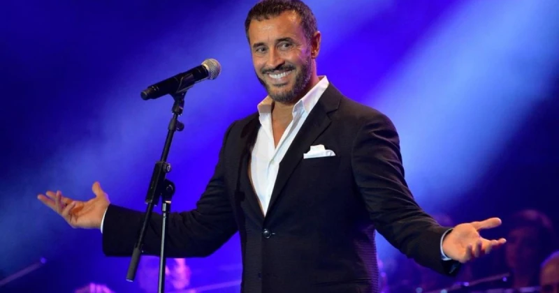 صورة نادرة من حياة كاظم الساهر.. وهذه المهنة التي كان يمارسها تعرف على التالي صورة نادرة من حياة كاظم الساهر.. وهذه المهنة التي كان يمارسها، أعاد