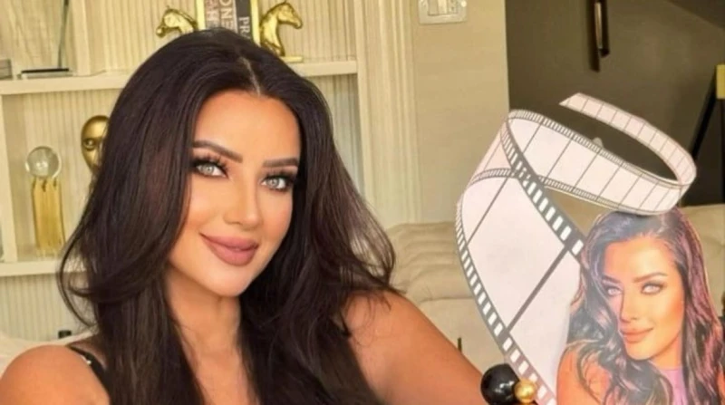 رضوى الشربيني تحتفل بعيد ميلادها ال43 بظهور أنيق احتفلت الإعلامية رضوى الشربيني، بعيد ميلادها ال43، في أجواء مبهجة وسط أفراد أسرتها.وظهرت رضوى خلال