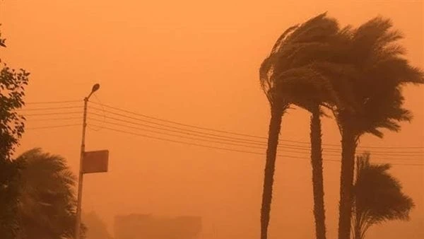 الأرصاد: موجة حارة تضرب البلاد غدا مصحوبة برياح محملة بالأتربةتشهد حالة الطقس اعتبارا من غد الخميس، ارتفاعا في درجات الحرارة على أغلب الأنحاء، ومتوقع