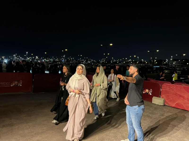 بالصور.. توافد جماهيري كبير استعدادا لحفل تامر عاشور بجدة تعرف على التالي بالصور.. توافد جماهيري كبير استعدادا لحفل تامر عاشور بجدة، بدأت الجماهير