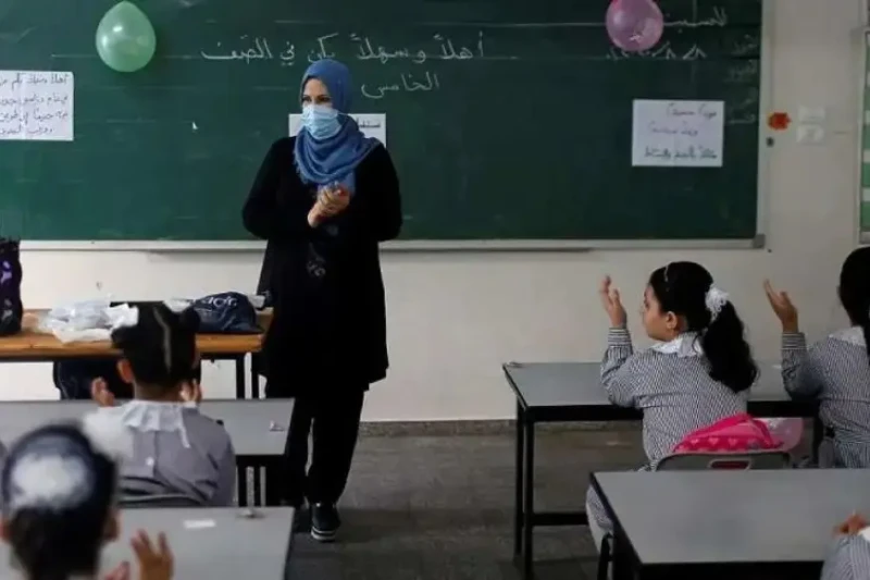 رابط التقديم على وظيفة معلم مساعد عبر بوابة الوظائف الحكوميةأعلن الجهاز المركزي للتنظيم والإدارة، برئاسة الدكتور صالح الشيخ، اليوم عن فتح باب الاستعلام عن القبول المبدئي وموعد الام