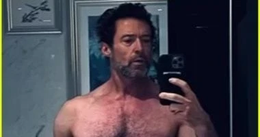 هيو جاكمان يستعرض لياقته البدنية بسبب فيلم تعرف على التالي هيو جاكمان يستعرض لياقته البدنية بسبب فيلم ، رصد موقع استعراض النجم هيو جاكمان، ل لياقته