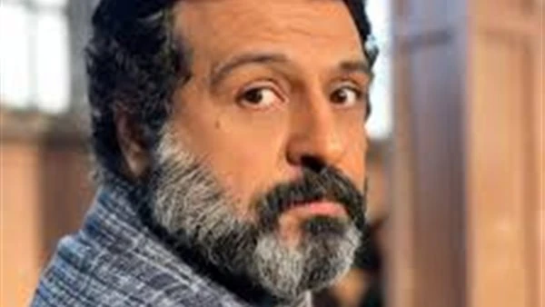 بعد إثارته للجدل ببيع أعماله في الأسواق.. معلومات عن الفنان فريد النقراشي تعرف على التالي بعد إثارته للجدل ببيع أعماله في الأسواق.. معلومات عن الفنان