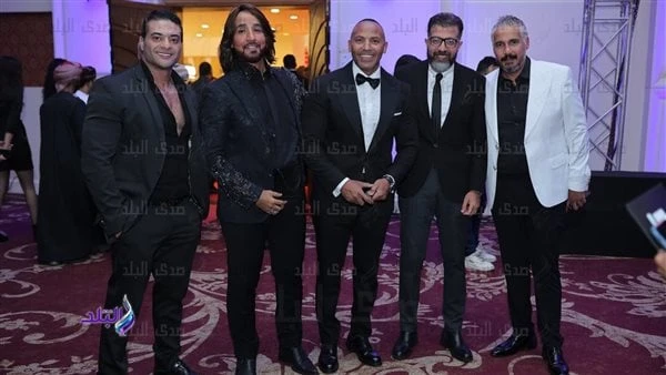 أبرزهم السقا وصبا مبارك والعوضي.. تكريم نجوم الفن بمهرجان الفضائيات العرييةكرم مهرحان الفضائيات العريية برئاسة الإعلامي أحمد عليوة عدد كبير من نجوم