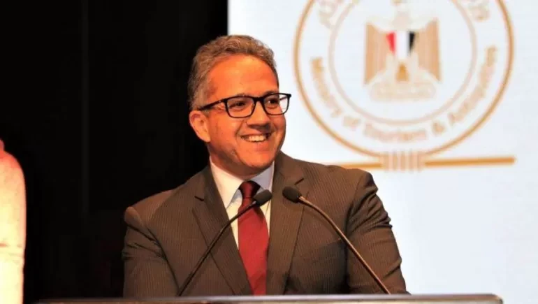 جون أفريك: خالد العناني يتسلح بالسلام والوئام والحوار للفوز بمقعد اليونسكونشرت مجلة جون أفريك الفرنسية أفاق عربيةية، تقريرا مطولا، عن خالد العناني