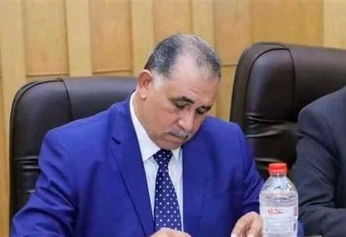 صرف منحة استثنائية مع معاشات شهر أكتوبر لهذه الفئات قرر عبدالحليم علام نقيب المحامين، و رئيس اتحاد المحامين العرب، صرف 500 جنيه منحة استثنائية لأصحاب