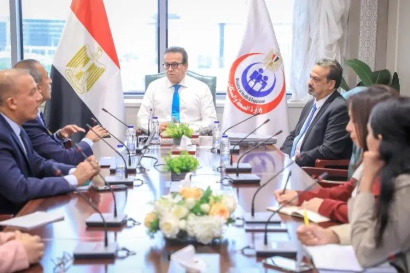 وزير الصحة يتابع الخطوات التنفيذية لتفعيل الهيكل المؤسسي للوزارةعقد الدكتور خالد عبدالغفار، نائب رئيس مجلس الوزراء وزير الصحة السكان، اجتماعا،