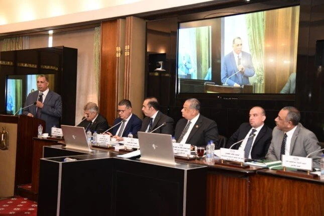 بحضور نقيب المحامين.. تشريعية النواب تستكمل مناقشة مشروع قانون الإجراءات الجنائيةبدأ منذ قليل، اجتماع لجنة الشئون الدستورية والتشريعية لاستكمال