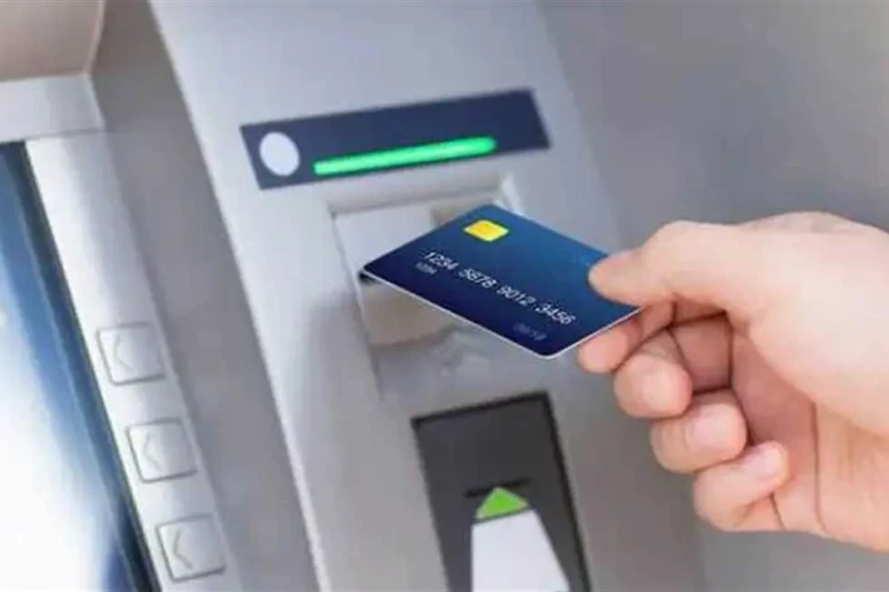 رسميا.. حدود السحب النقدي اليومي من فروع البنوك و بعد رفع حد الصرف بالعملة الأجنيبة حدود السحب النقدي اليومي، ورسوم السحب من ماكينات الصراف الآلي ، من أكثر المصطلحات التي تصدرت محر