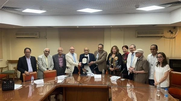 الأعلى للثقافة يكرم يوسف القعيدتحت رعاية وزير الثقافة الدكتور أحمد فؤاد هنو، نظم المجلس الأعلى للثقافة بحضور الأمين العام الدكتور أسامة طلعت، لجنة