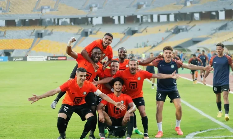 -البنك الأهلي: يجب إقامة انتخابات جديدة لرابطة الأندية قبل مناقشة شكل الدوري .. أكد اللواء أشرف نصار رئيس نادي البنك الأهلي، أن رابطة الأندية