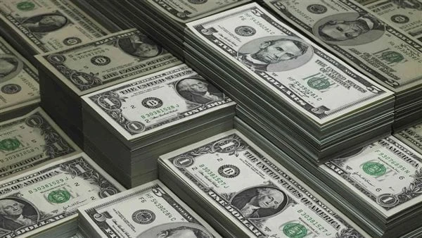 بعد تثبيت أسعار الفائدة.. سعر الدولار في البنوك المصرية اليوم الجمعة خدمات خدمات بعد تثبيت أسعار الفائدة.. سعر الدولار في البنوك المصرية اليوم الجمعة