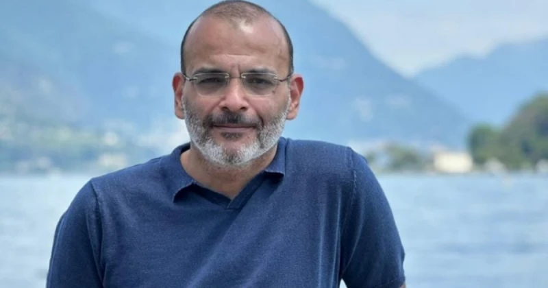 أيمن بهجت قمر يفقد أعز الناس تعرف على التالي أيمن بهجت قمر يفقد أعز الناس، توفيت ابنتي عم المؤلف أيمن بهجت قمر، الفنان والمخرج الراحل عبد الغني قمر،