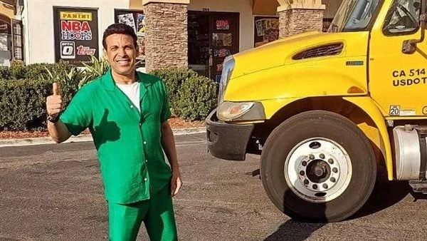 آخر ظهور ل سعد الصغير قبل ضبطه بمطار القاهرةضبطت سلطات مطار القاهرة الدولي، سعد الصغير، أثناء عودته من الخارج لحيازته سجائر إلكترونية فيب بها مواد