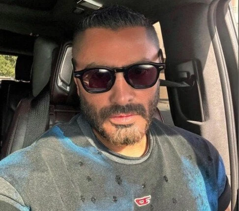 تامر حسني يوجه رسالة هامة إلى جمهوره في أحدث ظهور له (صورة)شارك الفنان تامر حسني، عبر حسابه الرسمي بموقع تداول الصور والفيديوهات إنستجرام أحدث ظهور