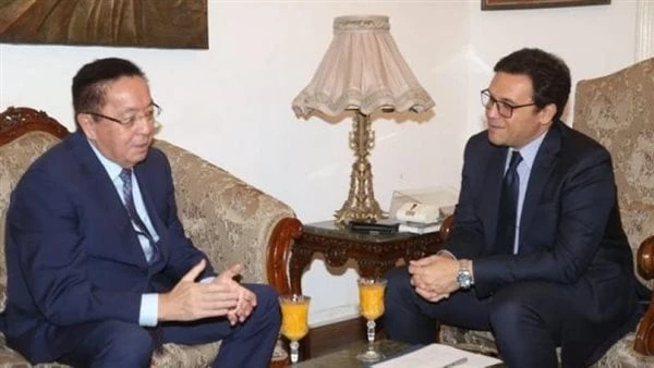 وزير الثقافة يبحث مع سفير كازاخستان بالقاهرة أطر التعاون المستقبليأكد وزير الثقافة الدكتور أحمد فؤاد هنو، أن العلاقات الثقافية بين مصر وكازاخستان