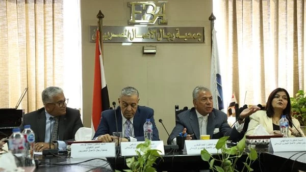 المصري-الروماني يستعد لزيارة بوخارست وعقد منتدى اقتصادي أكتوبر المقبلعقدت جمعية رجال الأعمال المصريين اجتماعا للجانب المصري بمجلس الأعمال المصري