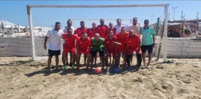 -فريق القابضة للمطارات للكرة الشاطئية يتأهل لنصف نهائي بطولة الجمهورية .. نجح فريق الكرة الشاطئية بالشركة القابضة للمطارات والملاحة الجوية في التأهل للدور نصف النهائي ببطولة الجمهو