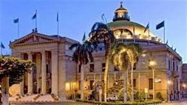 جامعة القاهرة: صرف 1500 جنيه للعاملين استعدادا للعام الدراسي الجديدتوجهت إدارة جامعة القاهرة بالشكر إلى العاملين بها على ما يقدمونه من جهود مخلصة