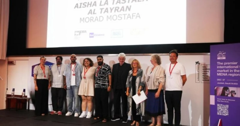 الفيلم المصري عائشة لا تستطيع الطيران يفوز بخمس جوائز بمهرجان فينيسيا تعرف على التالي الفيلم المصري عائشة لا تستطيع الطيران يفوز بخمس جوائز بمهرجان