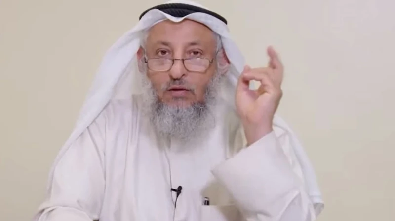 داعية كويتي يثير الجدل بتحريمه ارتداء الرجال للأحمر .. فيديو اخر خبر أثار الداعية الكويتي، عثمان الخميس، تفاعلا واسعا بين نشطاء على مواقع التواصل الاجتماعي، بسبب فتوى عن لبس الرجال