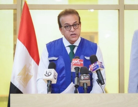 عدوى بكتيرية قولونية.. وزير الصحة يكشف أسباب الإصابة بالنزلات المعوية في أسوانعقد الدكتور خالد عبد الغفار نائب رئيس مجلس الوزراء ووزير الصحة والسكان، مؤتمرا صحفيا، بحضور المهندس شر