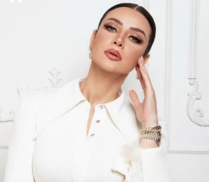 فنون: رضوى الشربيني تستقيل من قناة سفرة وكالات - السوسنةأعلنت الإعلامية المصرية رضوى الشربيني، مقدمة برنامج هي وبس عن استقالتها مع قناة سفرة.وكتبت