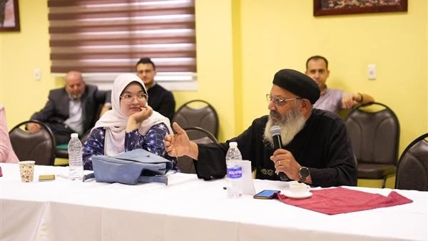 كسر حواجز الجهل بين الأديان .. فعاليات اليوم الثاني من برنامج رحلة تعلم تستمر فعاليات اليوم الثاني من برنامج رحلة تعلم في دورته الثالثة الذي ينظمه