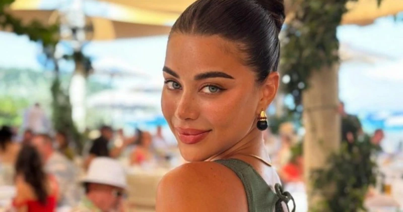 يارا السكري تتألق بالكاجوال الأبيض المميز على متن طائرة خاصة تعرف على التالي يارا السكري تتألق بالكاجوال الأبيض المميز على متن طائرة خاصة، تألقت