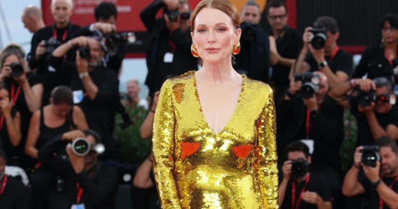 جوليان مور نجمة ذهبية في مهرجان البندقية .. وفيلمها يحقق هذا الإنجاز تعرف على التالي جوليان مور نجمة ذهبية في مهرجان البندقية .. وفيلمها يحقق هذا الإنجاز، حضرت النجمة العالمية جولي