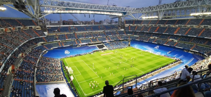 -تأجيل الحفلات الموسيقية في البرنابيو خوفا من غضب سكان مدريد .. أصدر نادي ريال مدريد الإسباني، بيان رسمي أعلن فيه إعادة جدولة الحفلات الموسيقية التي سيشهدها ملعب سانتياجو برنابيو خ