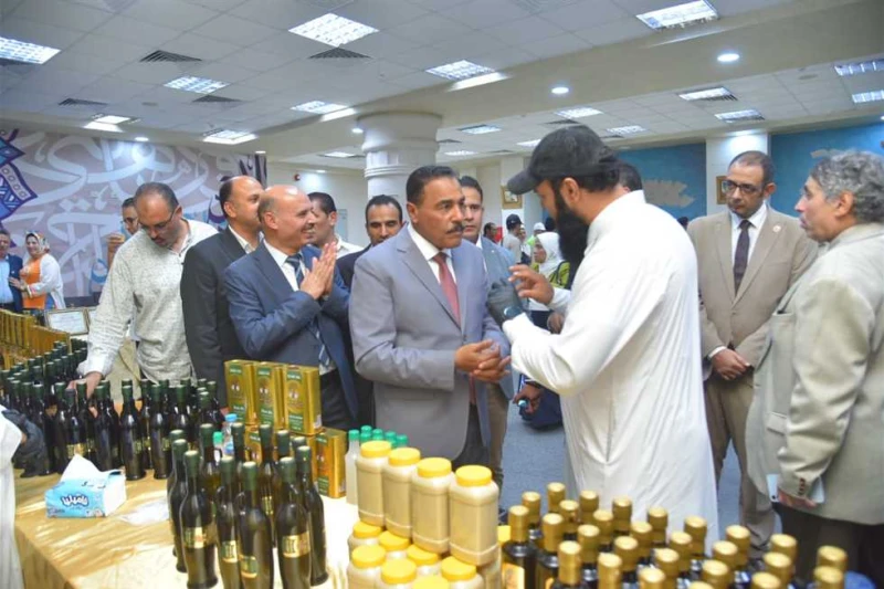 محافظ مطروح يفتتح النسخة الثالثة من المهرجان المصرى للزيتون شهد اللواء خالد شعيب محافظ مطروح، اليوم الخميس، ملتقى إطلاق النسخة الثالثة من المهرجان