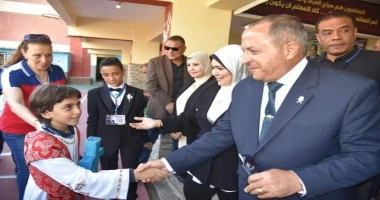 كتب الصحفى طلعت مرسى إبراهيم واصل اللواء أركان حرب محب حبشي محافظ بورسعيد ، متابعة سير و انتظام العملية التعليمية بمدارس محافظة بورسعيد ، بالاسبوع