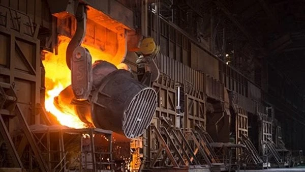 نهاية حقبة صناعة الصلب.. بريطانيا بين مطرقة الخصخصة وسندان الوادرات الصينيةأكدت الحكومة البريطانية الأسبوع الماضي أن حزمة إنقاذ بقيمة 500 مليون جنيه