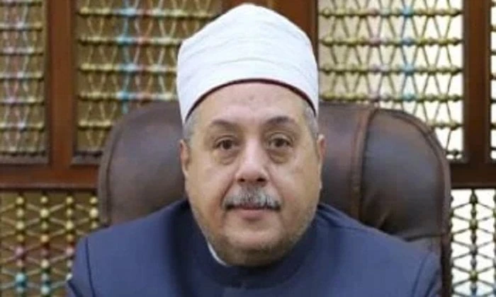 رئيس المعاهد الأزهرية يجتمع بشيوخ المعاهد الجدد بمنطقة الأقصر للوقوف على استعدادات العام الدراسي الجديد الشيخ أيمن عبد الغني رئيس قطاع المعاهد