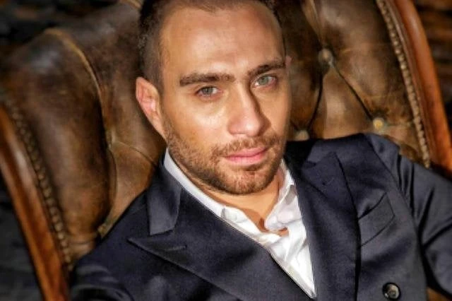 هتزهقوا مني.. حسام حبيب يعلن عودته للساحة الفنية (صورة) تعرف على التالي هتزهقوا مني.. حسام حبيب يعلن عودته للساحة الفنية (صورة)، أعلن الفنان حسام