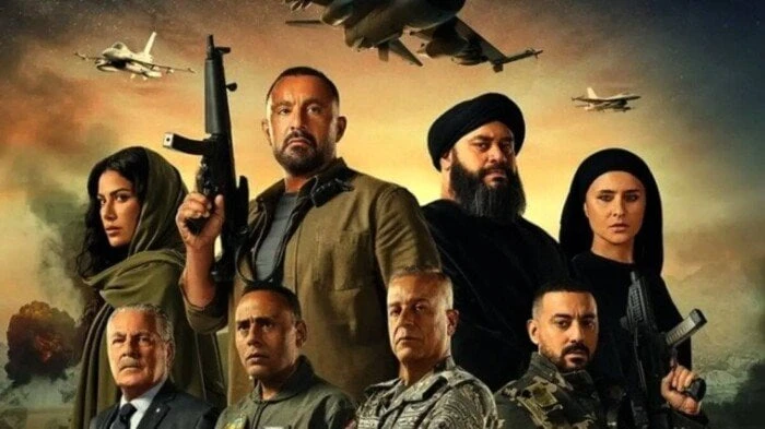 غدا.. عرض فيلم السرب ل أحمد السقا على (فيديو) تعرف على التالي غدا.. عرض فيلم السرب ل أحمد السقا على (فيديو)، ينطلق عرض فيلم السرب ، بطولة الفنان أحمد