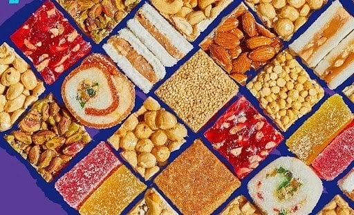 حلاوة المولد.. الأسعار وأرخص الأماكن للشراءالمولد النبوى الشريف 2024.. بالتزامن مع اقتراب ذكرى الاحتفال بالمولد النبوى الشريف 2024، يبحث الكثير من المواطنين عن أسعار وأرخص الأماكن 