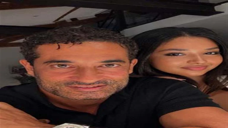 فنون: عمرو سعد يكشف عن صورة ابنته حبيبة لأول مرة بمناسبة عيد ميلادها 02:10 م الثلاثاء 03 سبتمبر 2024 كتبت- نوران أسامة: احتفل الفنان عمر سعد بعيد