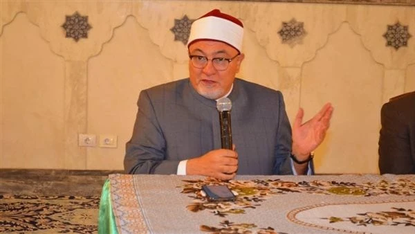 خالد الجندي يضع المعايير والشروط لتقديم الفتاوى الصحيحة والموثوقةأجاب الشيخ خالد الجندي، عضو المجلس الأعلى للشئون الإسلامية، عن سؤال من أحد الشباب